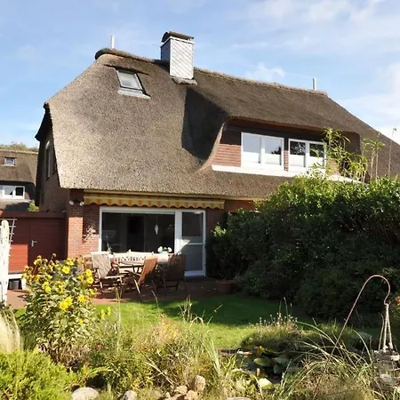 Reihenendhaus Dünenblick Сasa de vacaciones *